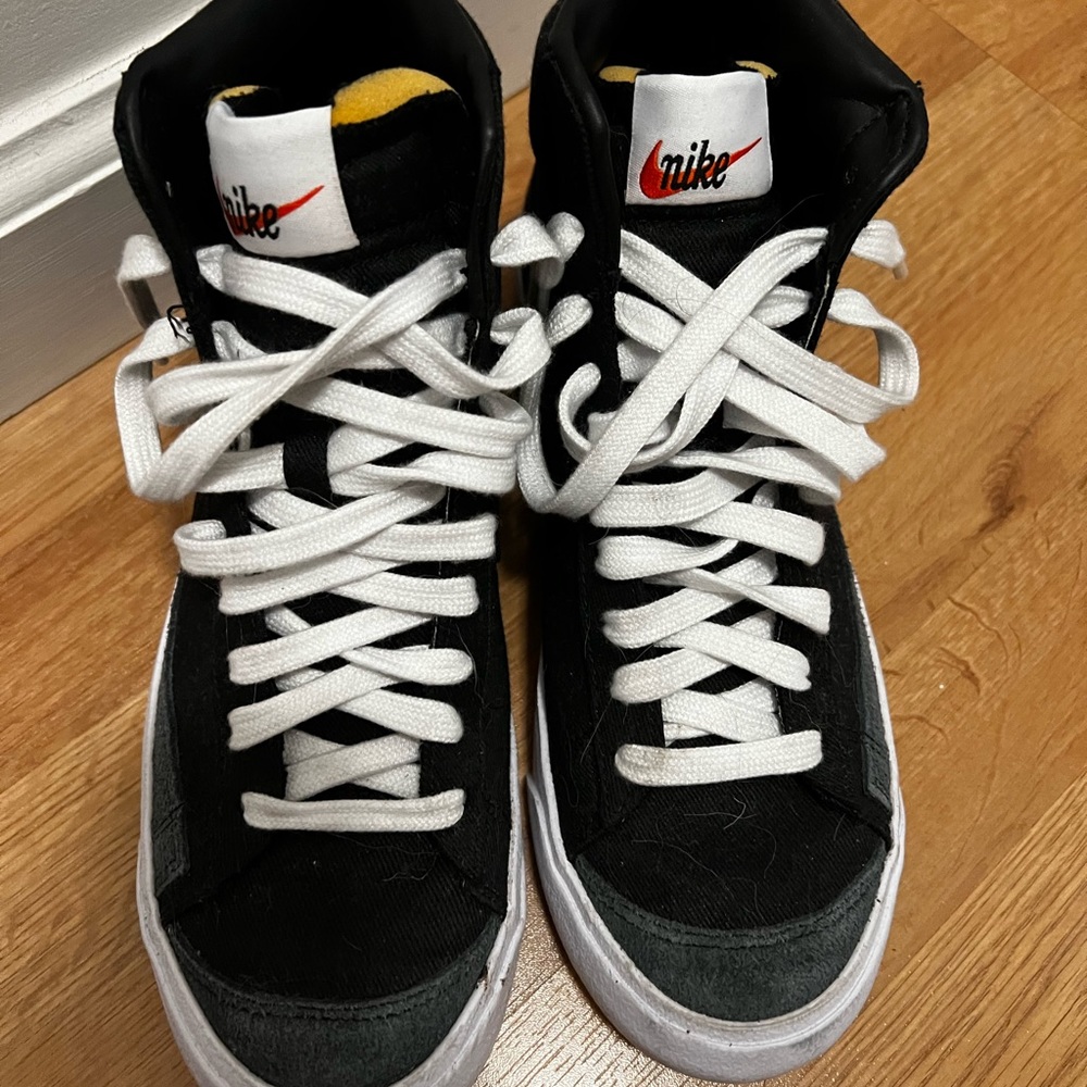 Nike blazer mid vintage 77